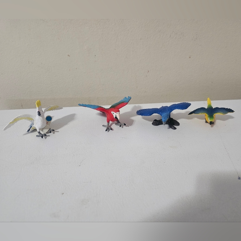 Schleich And Safari Ltd Tropical Birds Set Of 4